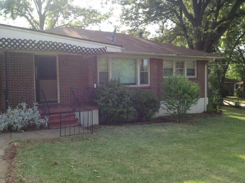 4457 Berkshire Rd., Forest Park, GA 30297