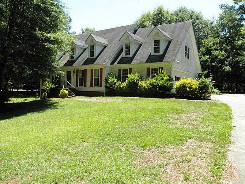 275 Autumn Wood Ln., Roswell, GA 30075