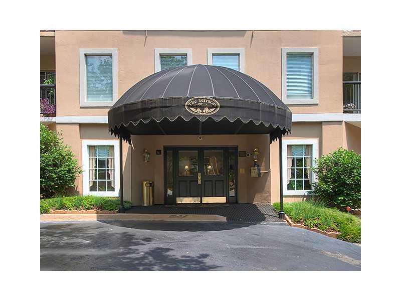 1 Biscayne Dr. #PH 9, Atlanta, GA 30309