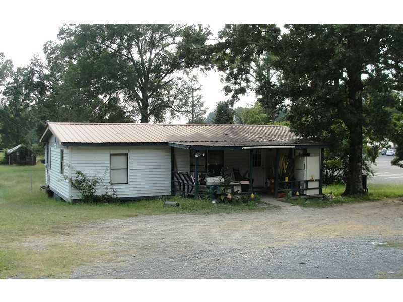 405 Peters St., Calhoun, GA 30701