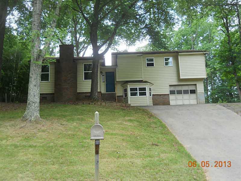 2625 Mohawk Tr., Acworth, GA 30102