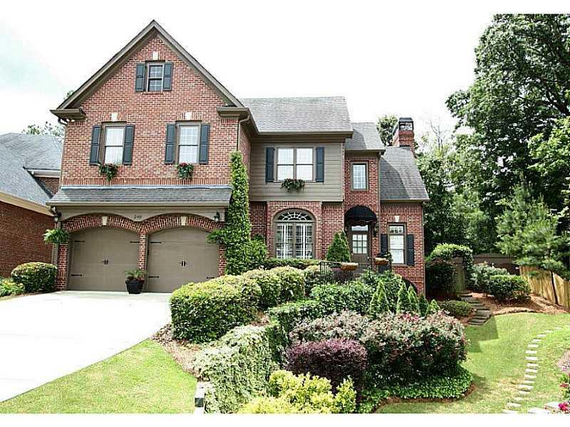 240 Fieldsborn Ct., Atlanta, GA 30328
