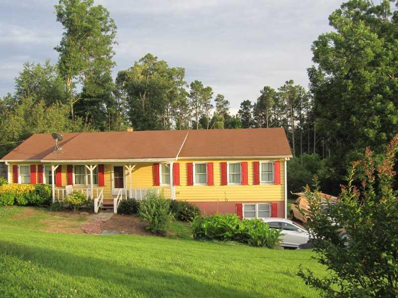525 Tomahawk Tr., Woodstock, GA 30188