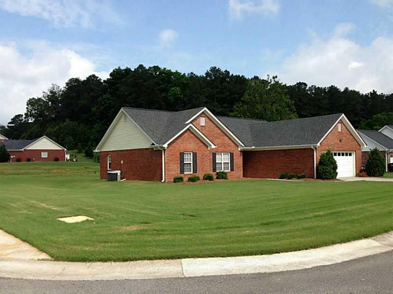 127 Brookstone Dr., Calhoun, GA 30701