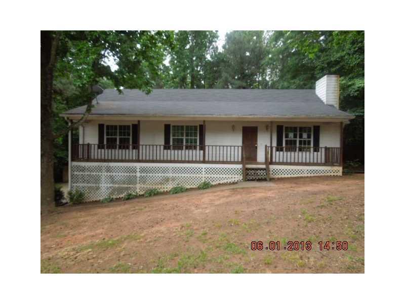 225 Parkway Ct., Dallas, GA 30157