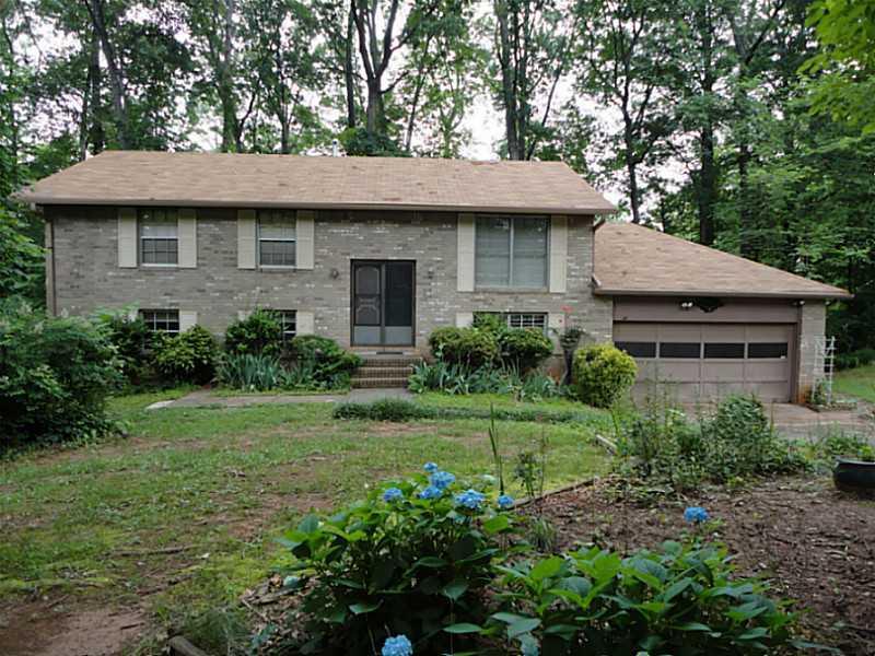 1511 Walnut Ridge Way, Stone Mountain, GA 30083