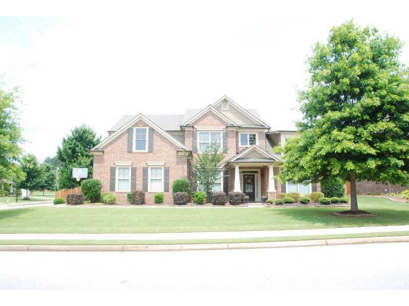 6024 Stillwater Ct., Flowery Branch, GA 30542