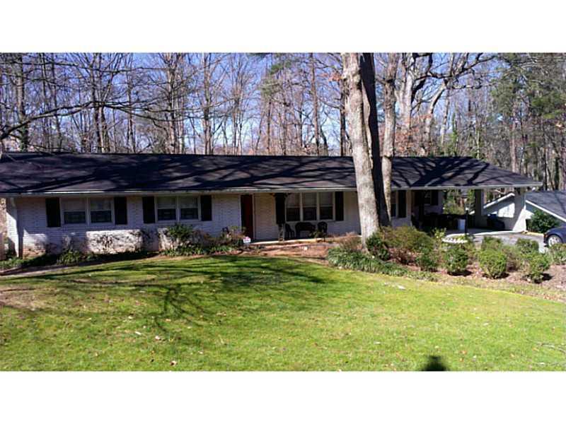 2252 Crestcliff Dr., Tucker, GA 30084