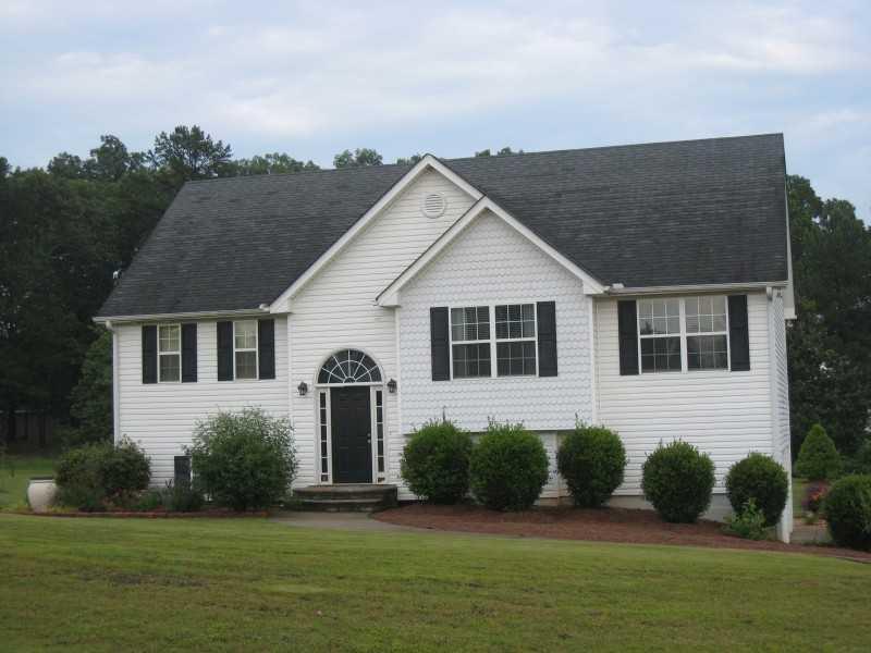 5530 Hancock Ln., Cumming, GA 30041