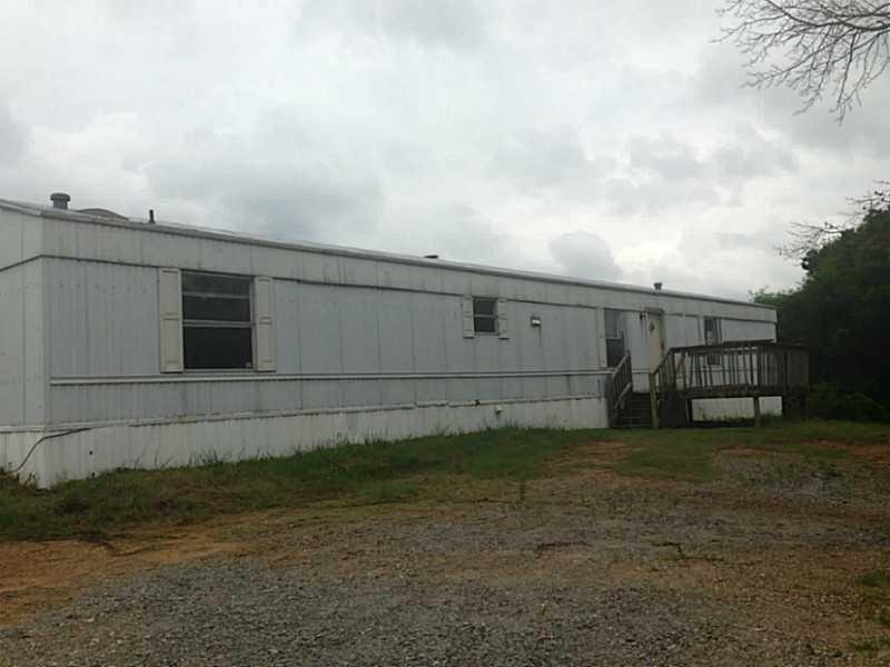 5085 Young Rd., Gainesville, GA 30506