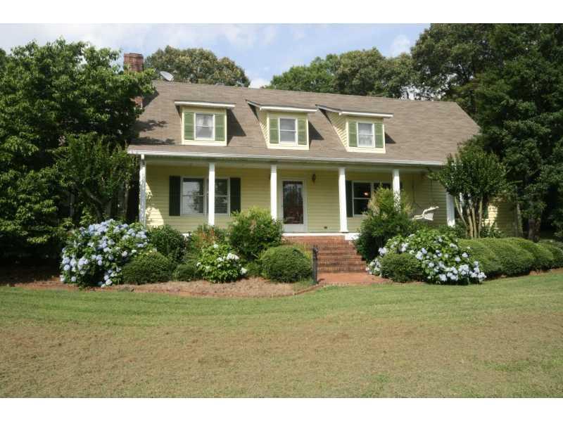 929 Pleasant Valley Rd., Silver Creek, GA 30173