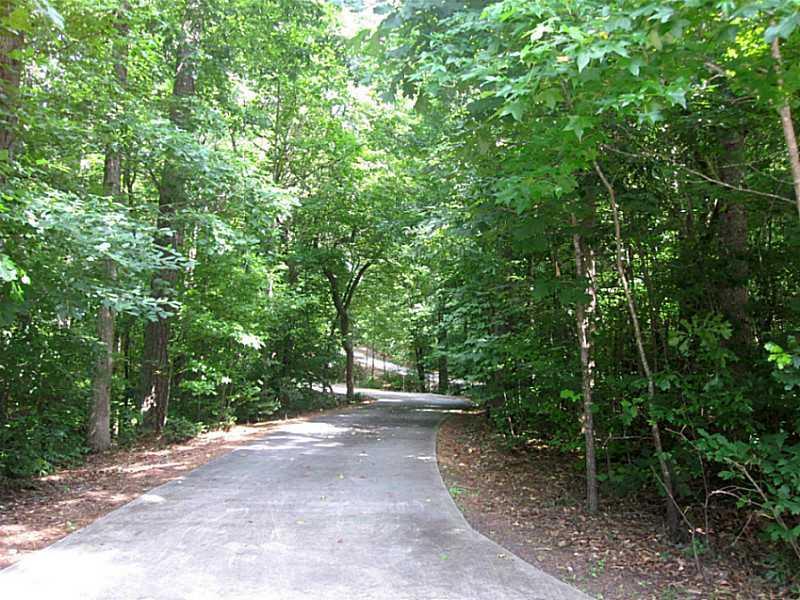 5910 Wills Lake Rd., Cumming, GA 30040
