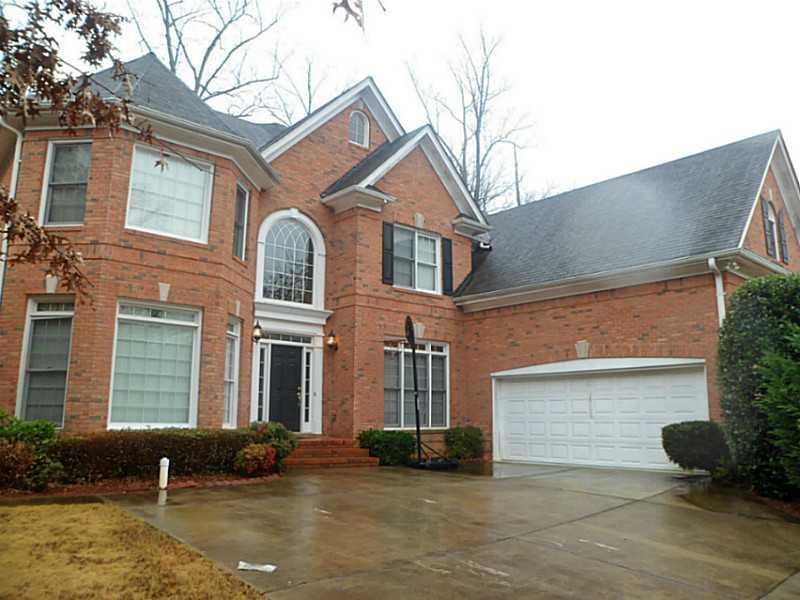 6005 Tangletree Dr., Roswell, GA 30075