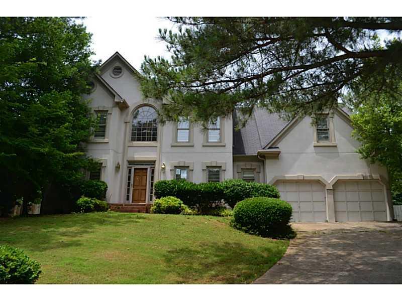 110 Lochland Cir., Roswell, GA 30075