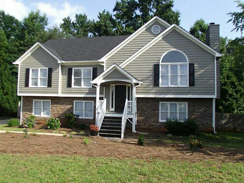 5821 Millers Pond Ln., Powder Springs, GA 30127
