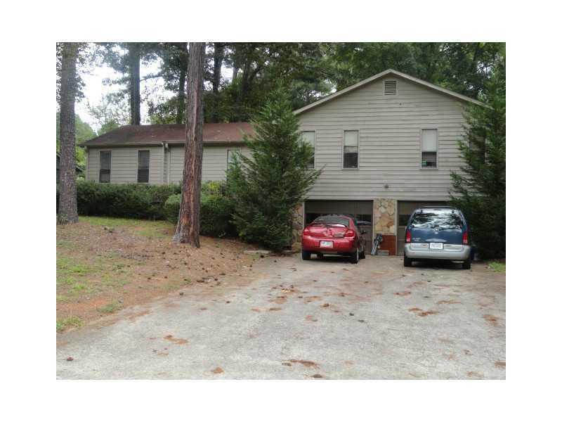 583 Rivercrest Dr., Woodstock, GA 30188