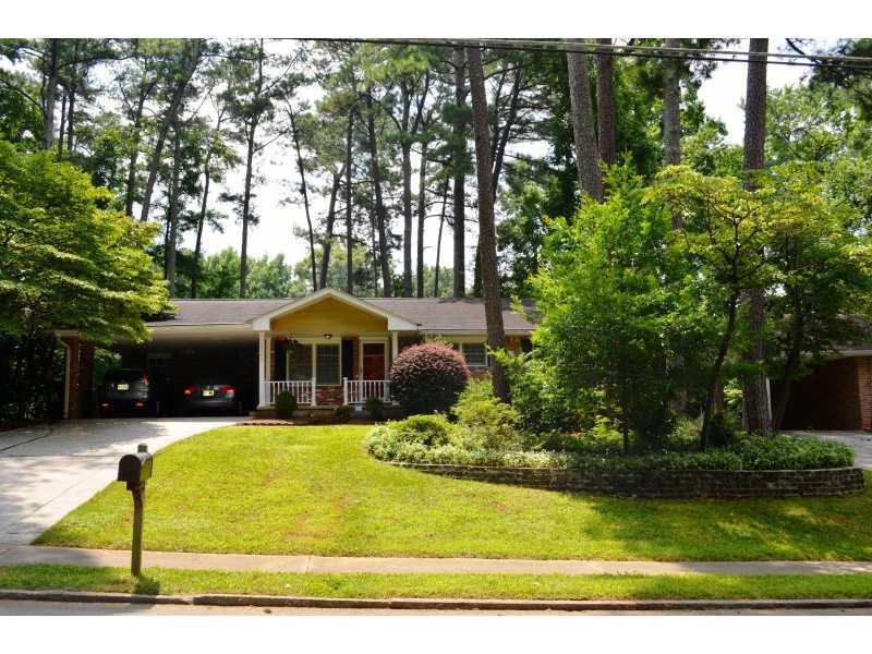 2909 Harcourt Dr., Decatur, GA 30033