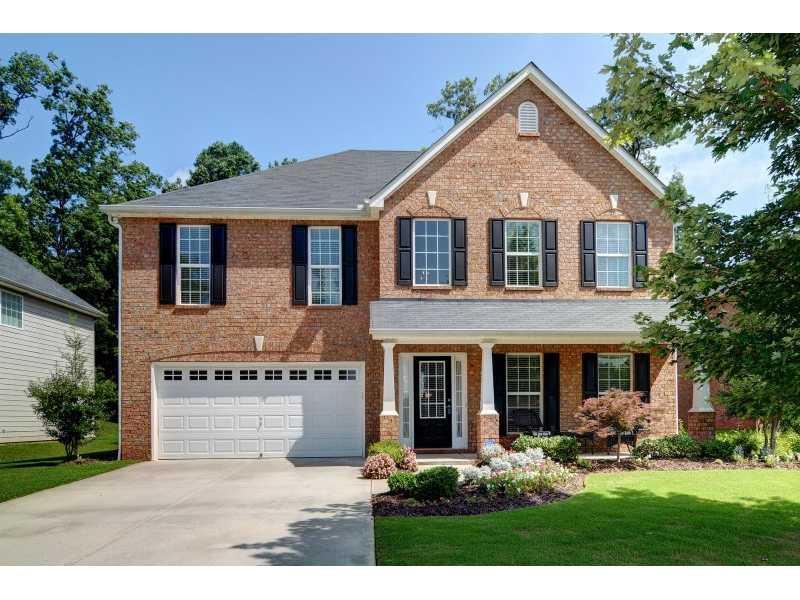 5516 Mossy View Dr., Douglasville, GA 30135