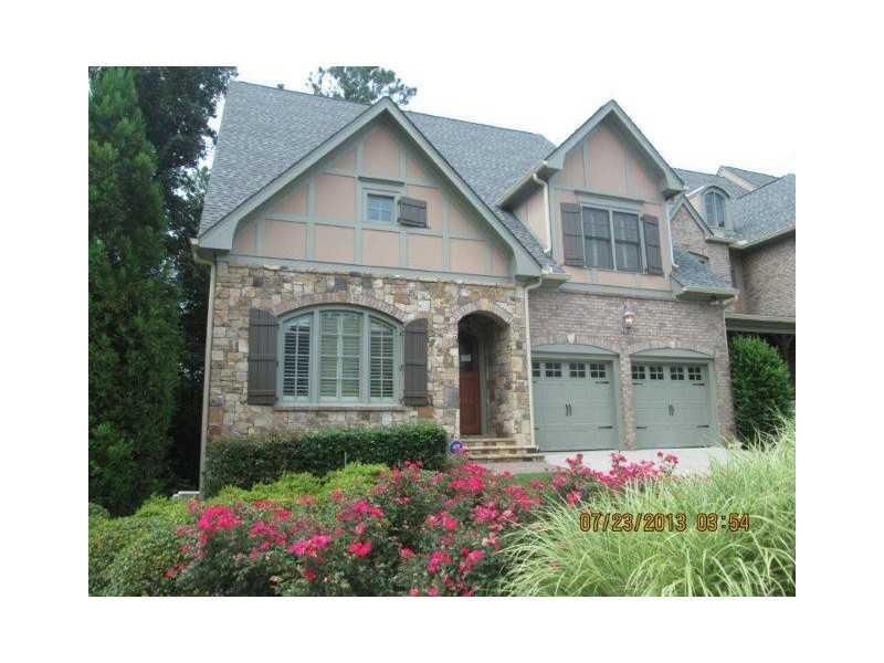 240 Wisteria Cir., Roswell, GA 30076