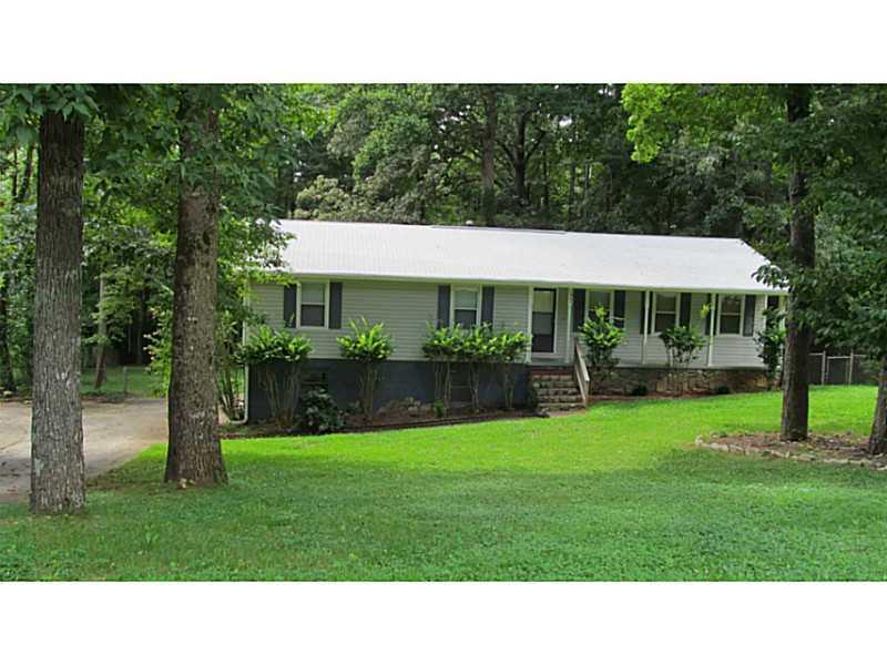 5449 Seminole Way, Acworth, GA 30102