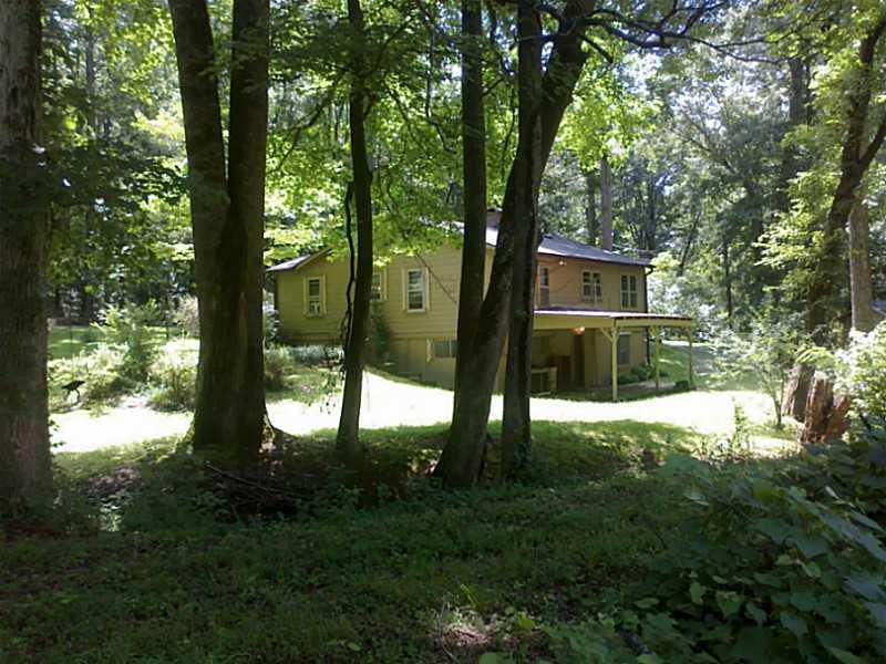 215 Roland Dr., Canton, GA 30114