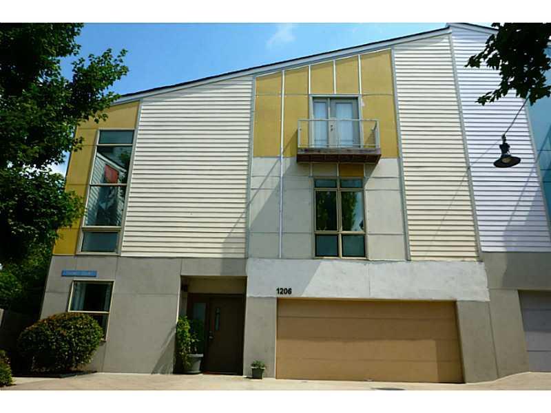 1206 Thonet Ct., Atlanta, GA 30318