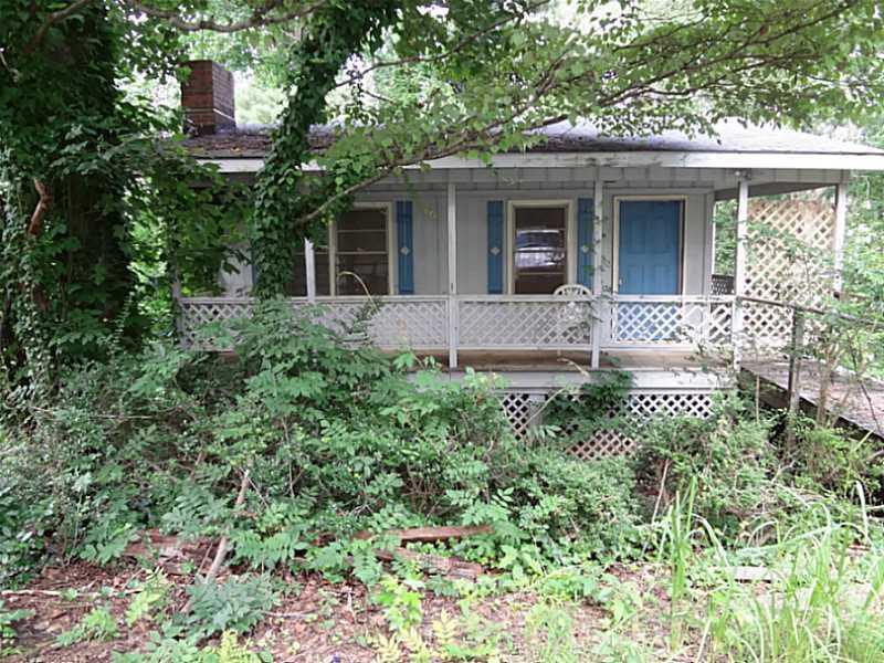 6615 Johnson Cir., Flowery Branch, GA 30542