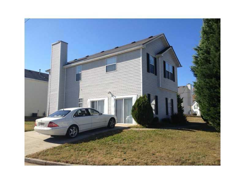 5557 Wellborn Creek Dr., Lithonia, GA 30058