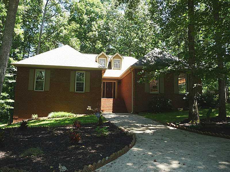 806 Upland Estates Dr., Woodstock, GA 30188