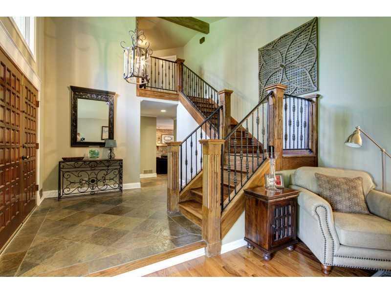 565 Tahoma Dr., Sandy Springs, GA 30350