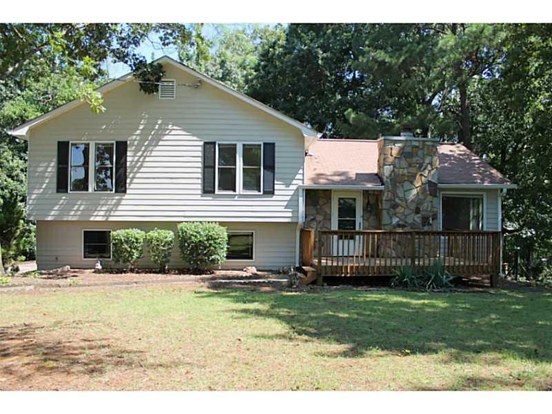 145 Little Brook Dr., Woodstock, GA 30188