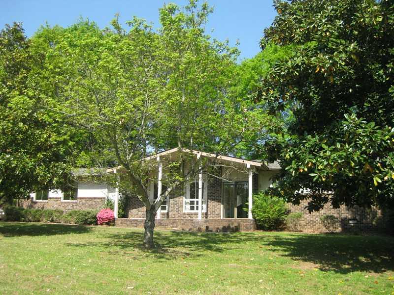 1179 Hickory Rd., Canton, GA 30115