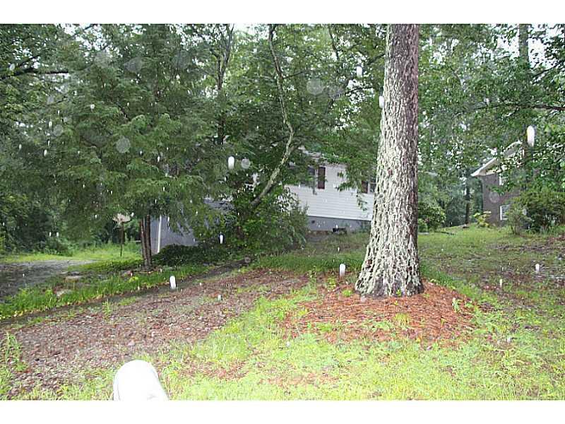 3962 N Shelby Ln., Douglasville, GA 30135