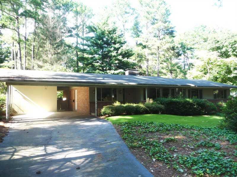 2254 Springwood Dr., Decatur, GA 30033