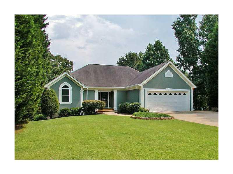 6111 White Oak Dr., Flowery Branch, GA 30542