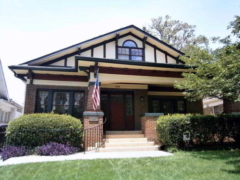 1102 Saint Augustine Pl., Atlanta, GA 30306