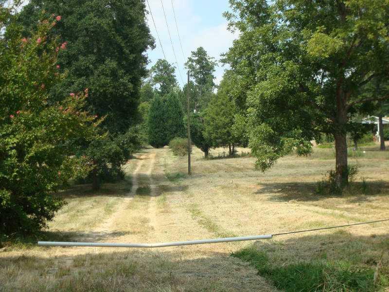 1138 Stagecoach Rd., Stockbridge, GA 30281