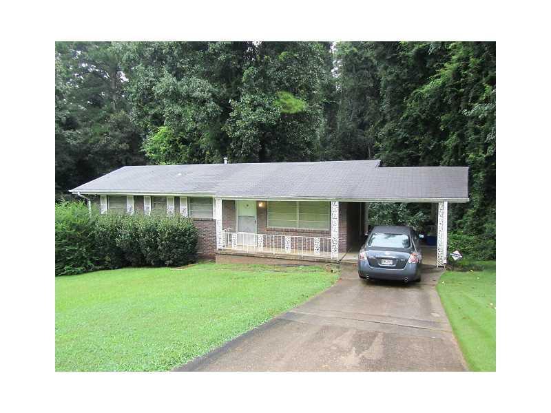 3611 Hillsborough Ln., Decatur, GA 30032