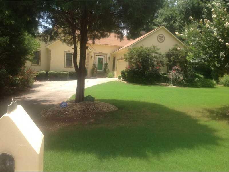 5060 Montcalm Dr., Atlanta, GA 30331