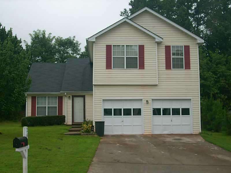 2415 Briar Knoll Rd., Lithonia, GA 30058