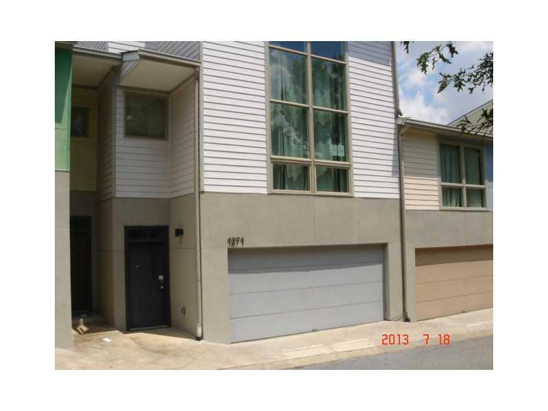 1271 Eames Green, Atlanta, GA 30318