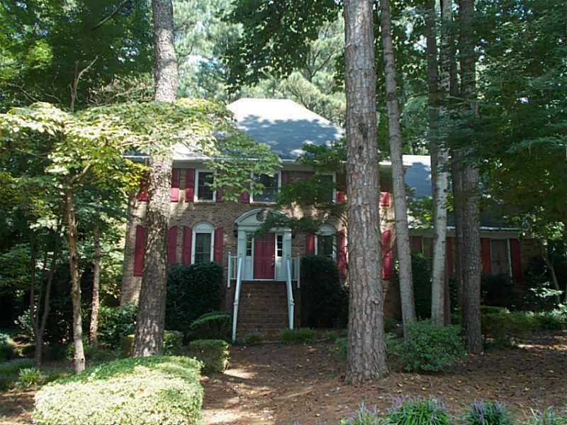 1953 Mountain Creek Dr., Stone Mountain, GA 30087