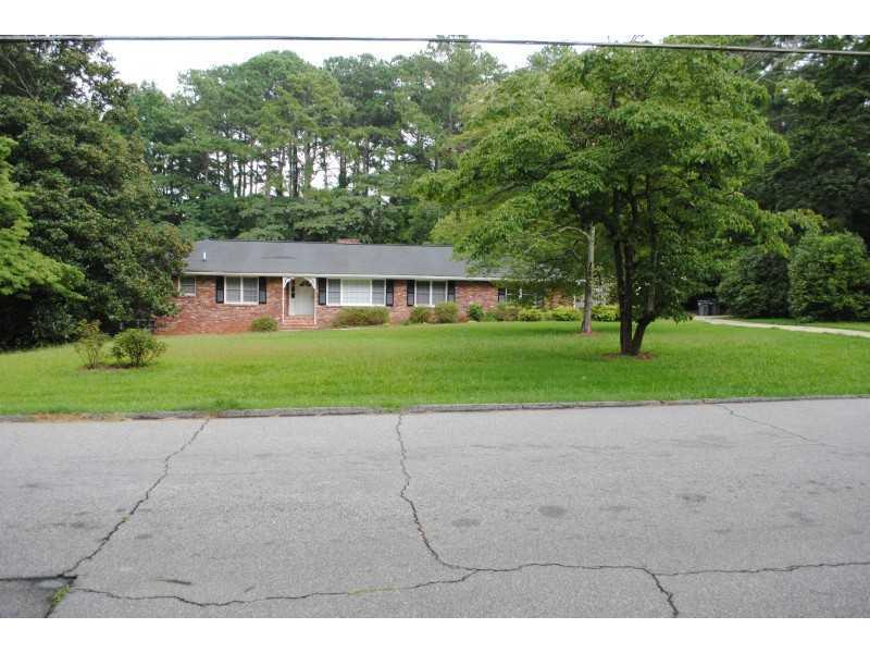 277 Burke Cir., McDonough, GA 30253
