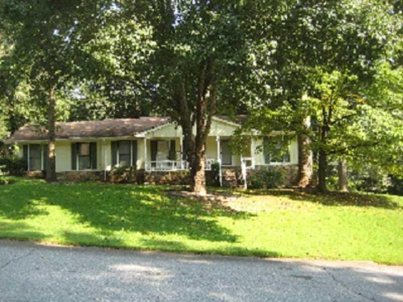 4492 Lashley Dr., Tucker, GA 30084