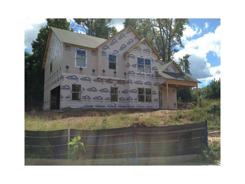 923 Whitfield Oak Rd., Auburn, GA 30011