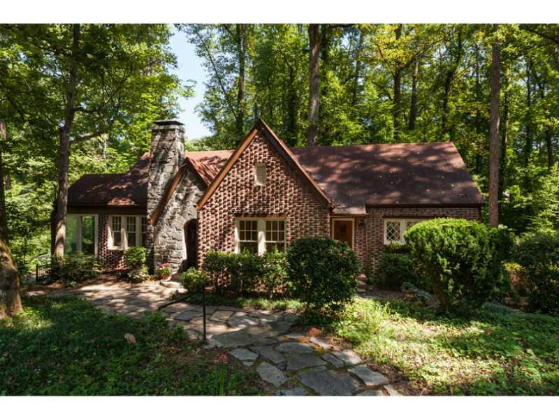 477 Durand Dr., Atlanta, GA 30307