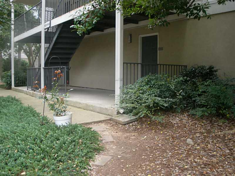 8002 Wingate Way, Atlanta, GA 30350