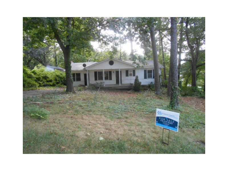 1574 Gaylor St., Smyrna, GA 30082