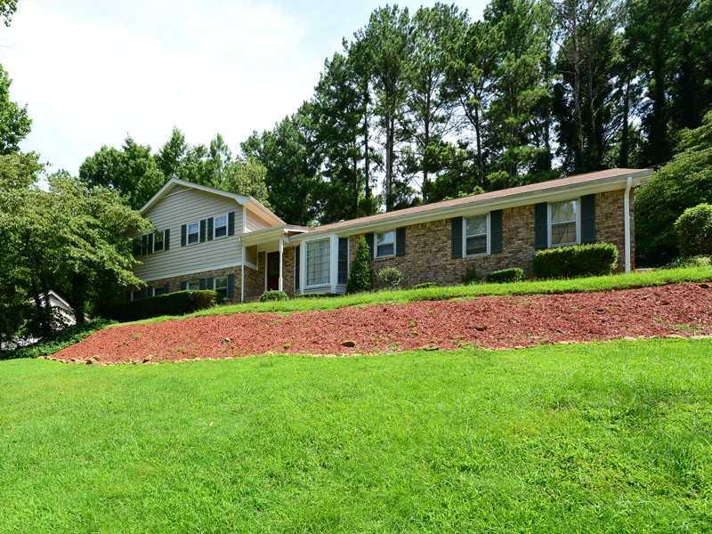 1920 Ridgefield Dr., Roswell, GA 30075