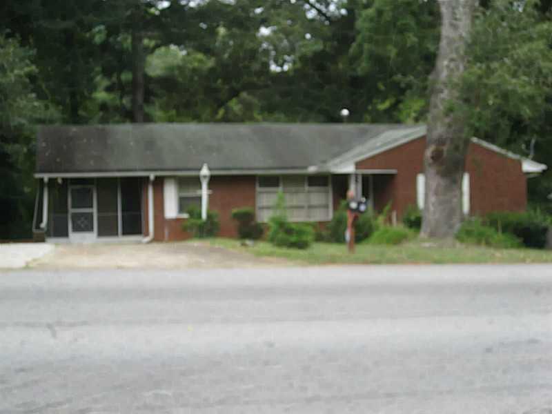 2573 Delowe Dr., East Point, GA 30344